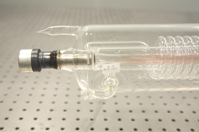 东莞激光打码机CO2激光器构成以及原理